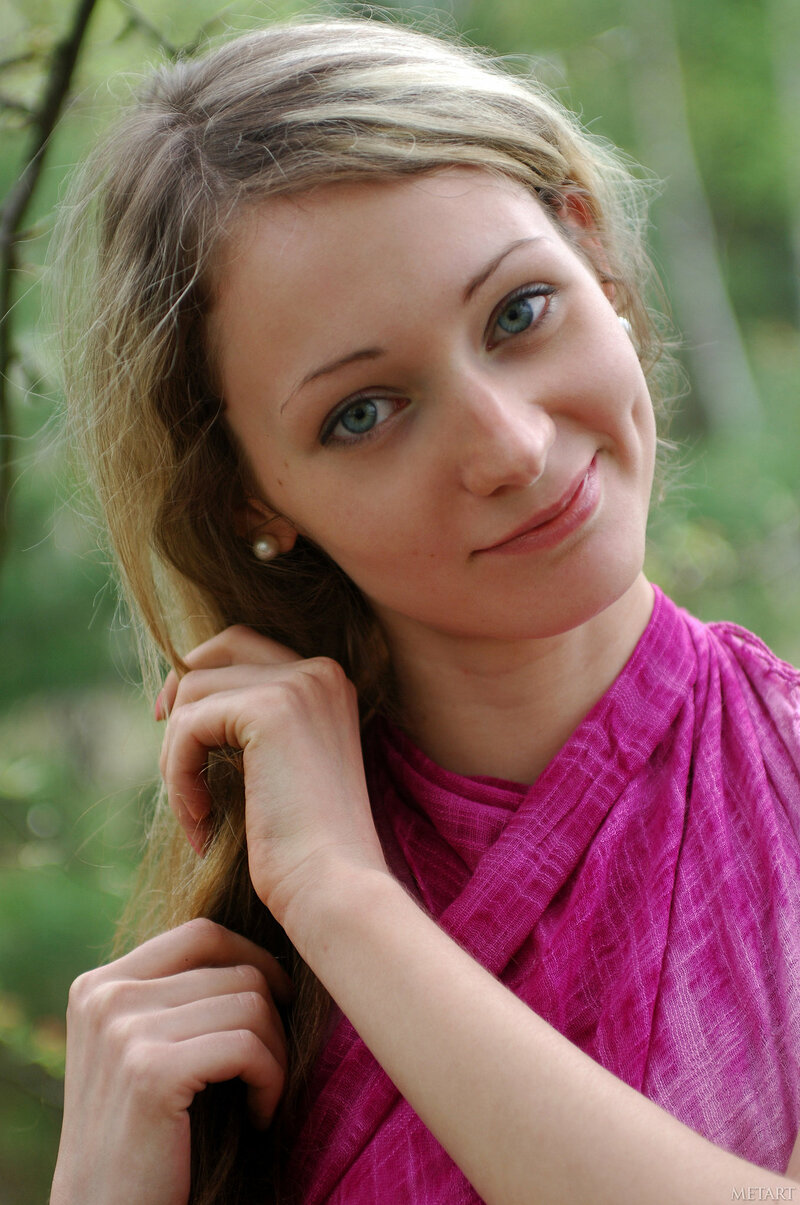 Эвилин, 33